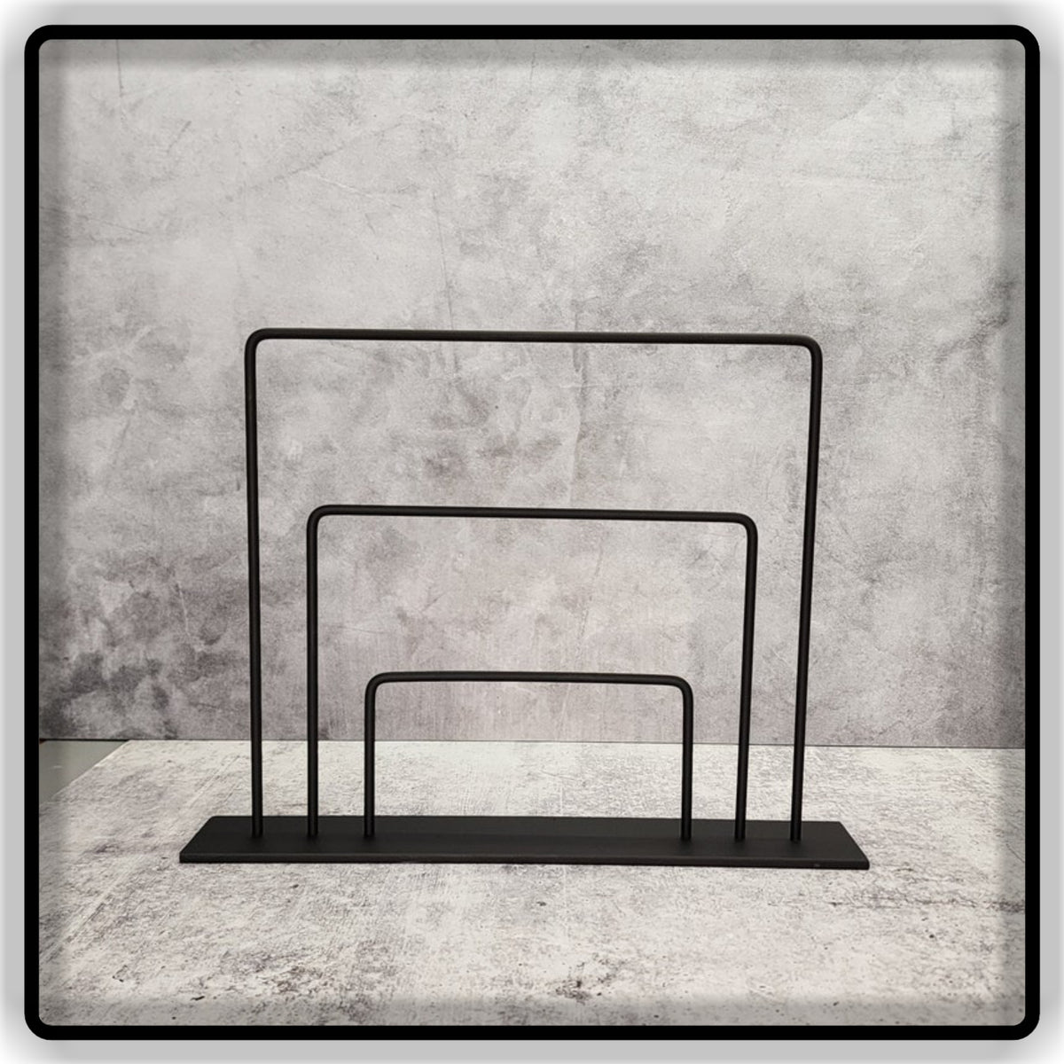 Black & Gold Earring Display Stand